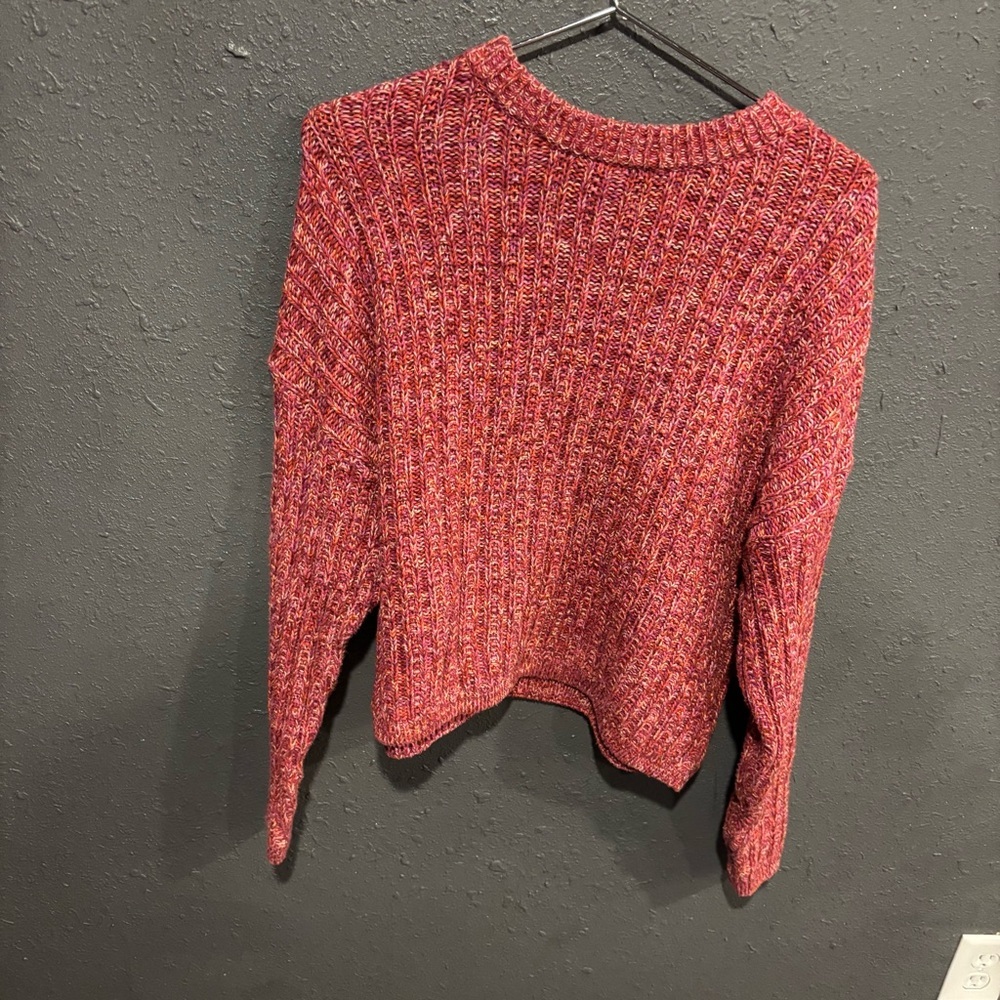 Universal Thread Ribbed Crewneck Sweater